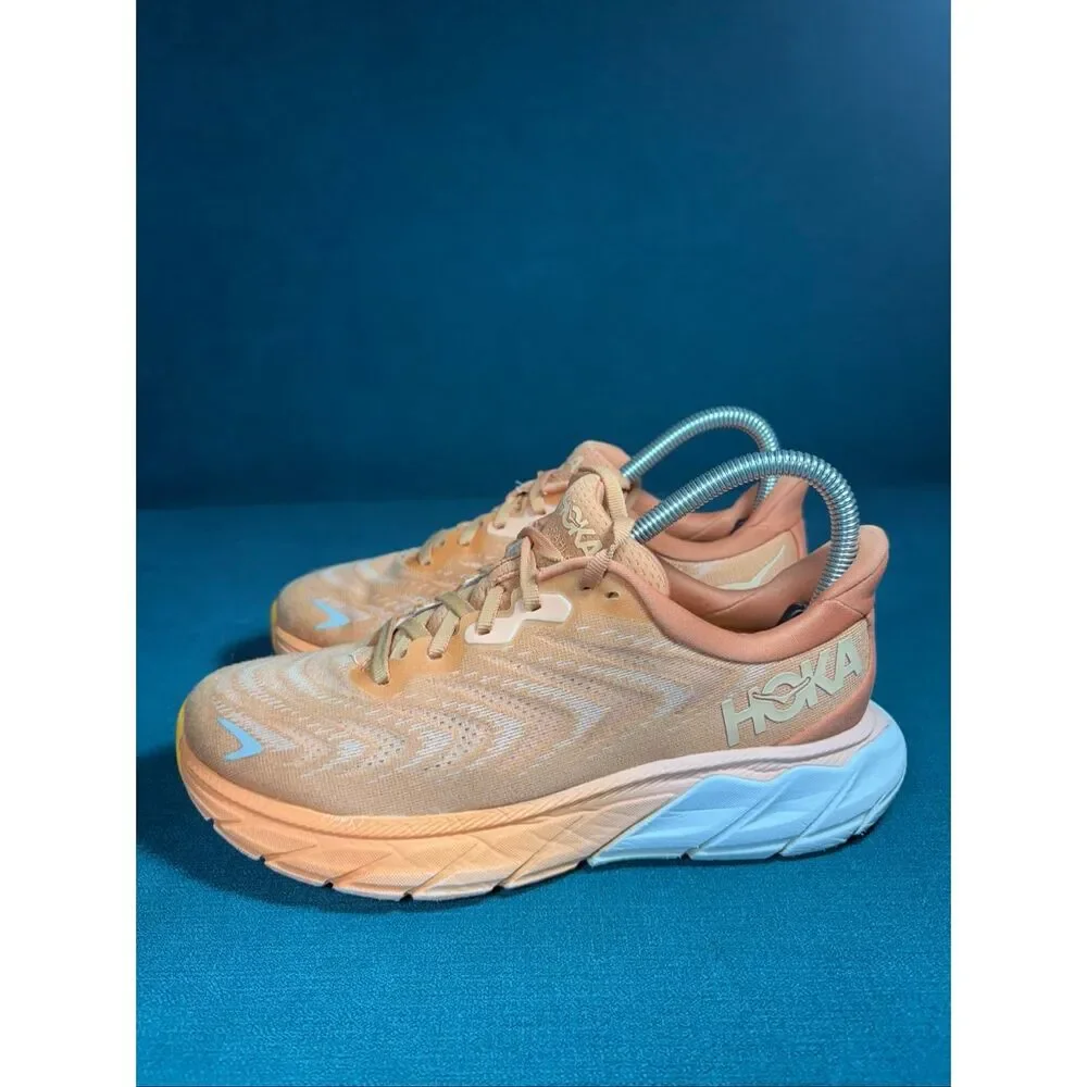 Hoka Arahi 6 Running Shoes Peach Pink White Women’s Size 6B Stability 1123195 SB